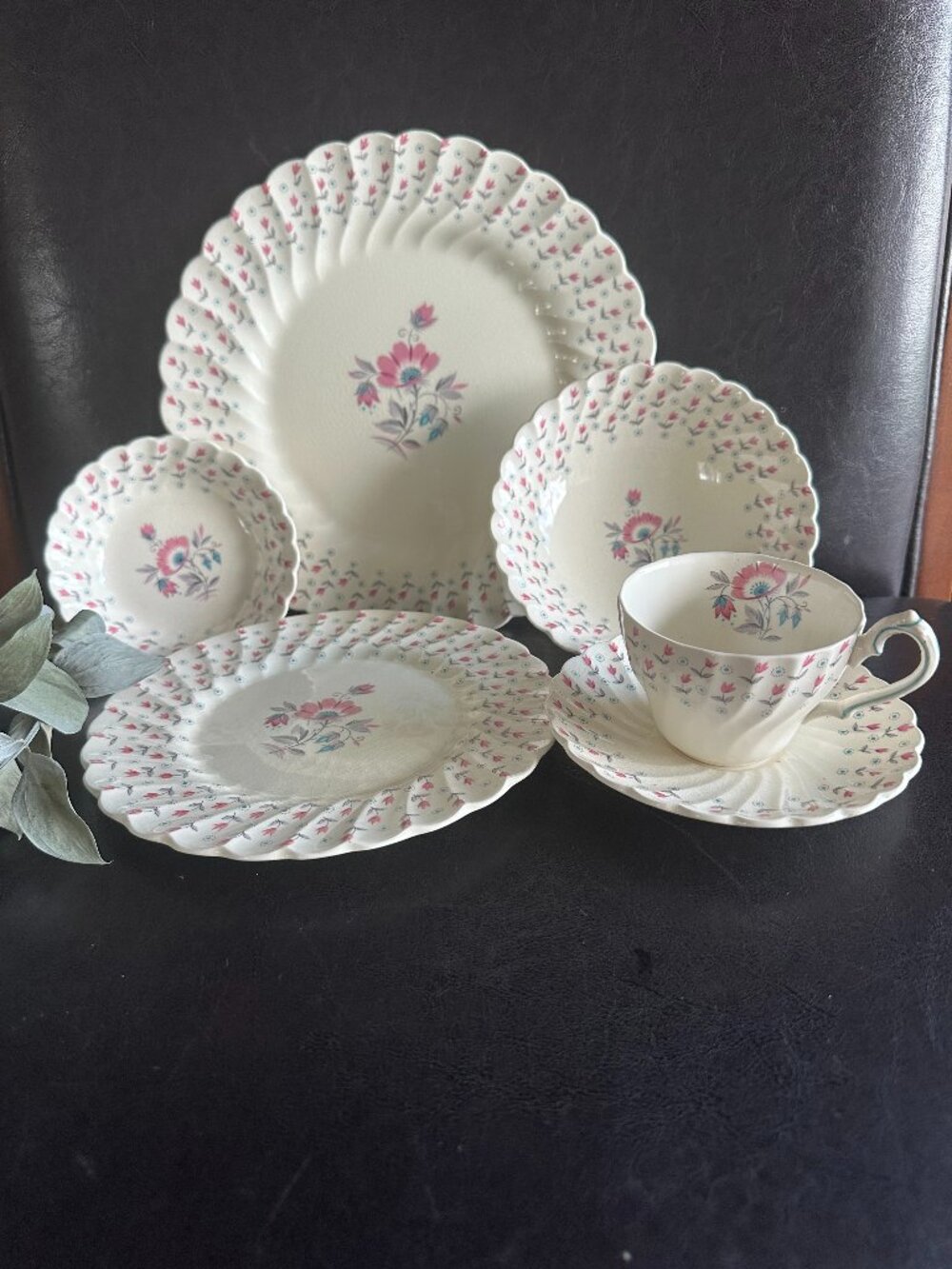 Myott Staffordshire-Olde Chelsea "Miniature Pattern" 6 Pc Pl Set England 1950's